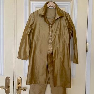 Chris Kole 100% Silk Pants Suit with sleeveless lace top Size 8